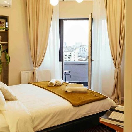 Stunning Views - Top Location - Netflix + Balcony Bucarest Esterno foto